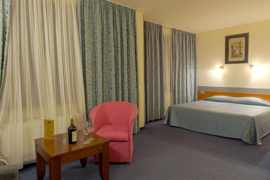 Hotel Luxor Melnik  Eksteriør bilde